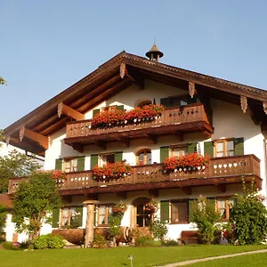  Apartment Dammerer Hof Inkl. Chiemgaukarte